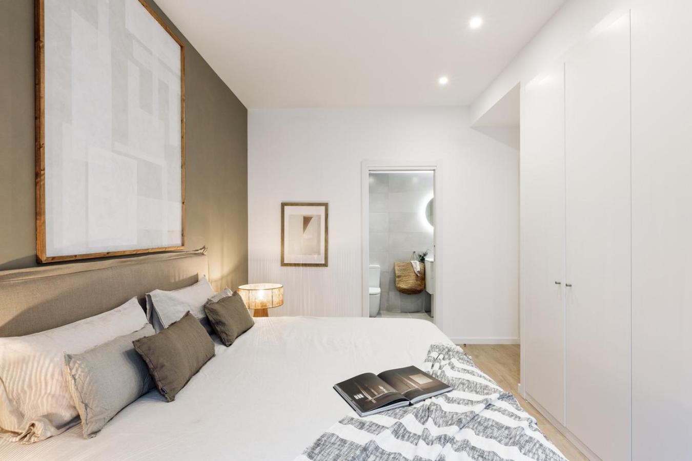 Camerota - 2 Bedrooms, Terrace And Balcony In Ciutat Vella *